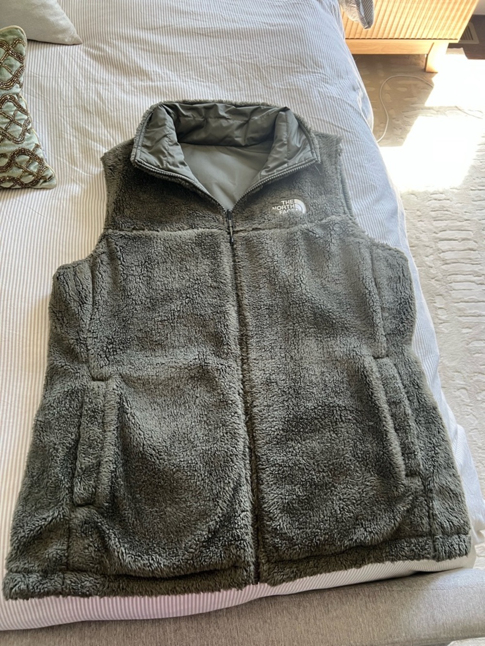 North Face Women's Olive Green Reversible Vest - Picture 3 of 5